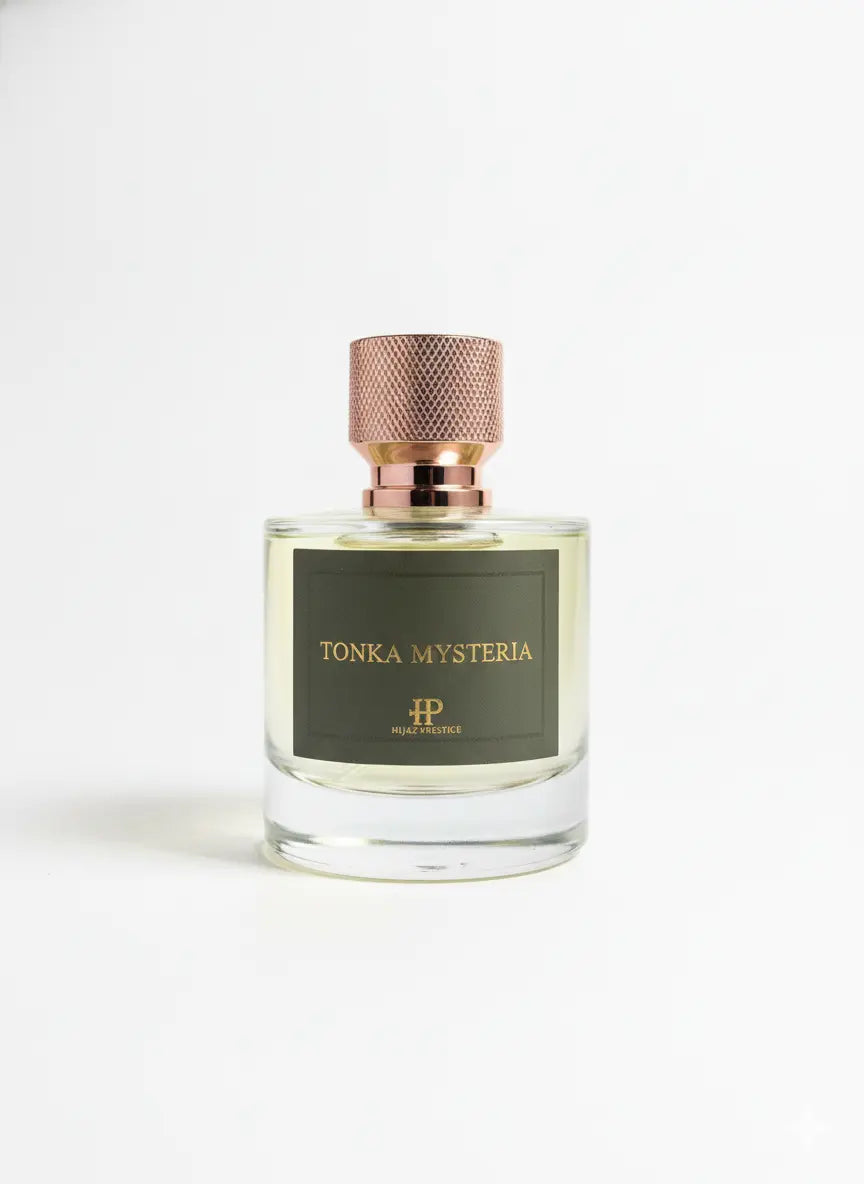 Flacon de parfum Tonka Mysteria 50ml fève tonka gourmande vue de face fond blanc Hijaz Parfum