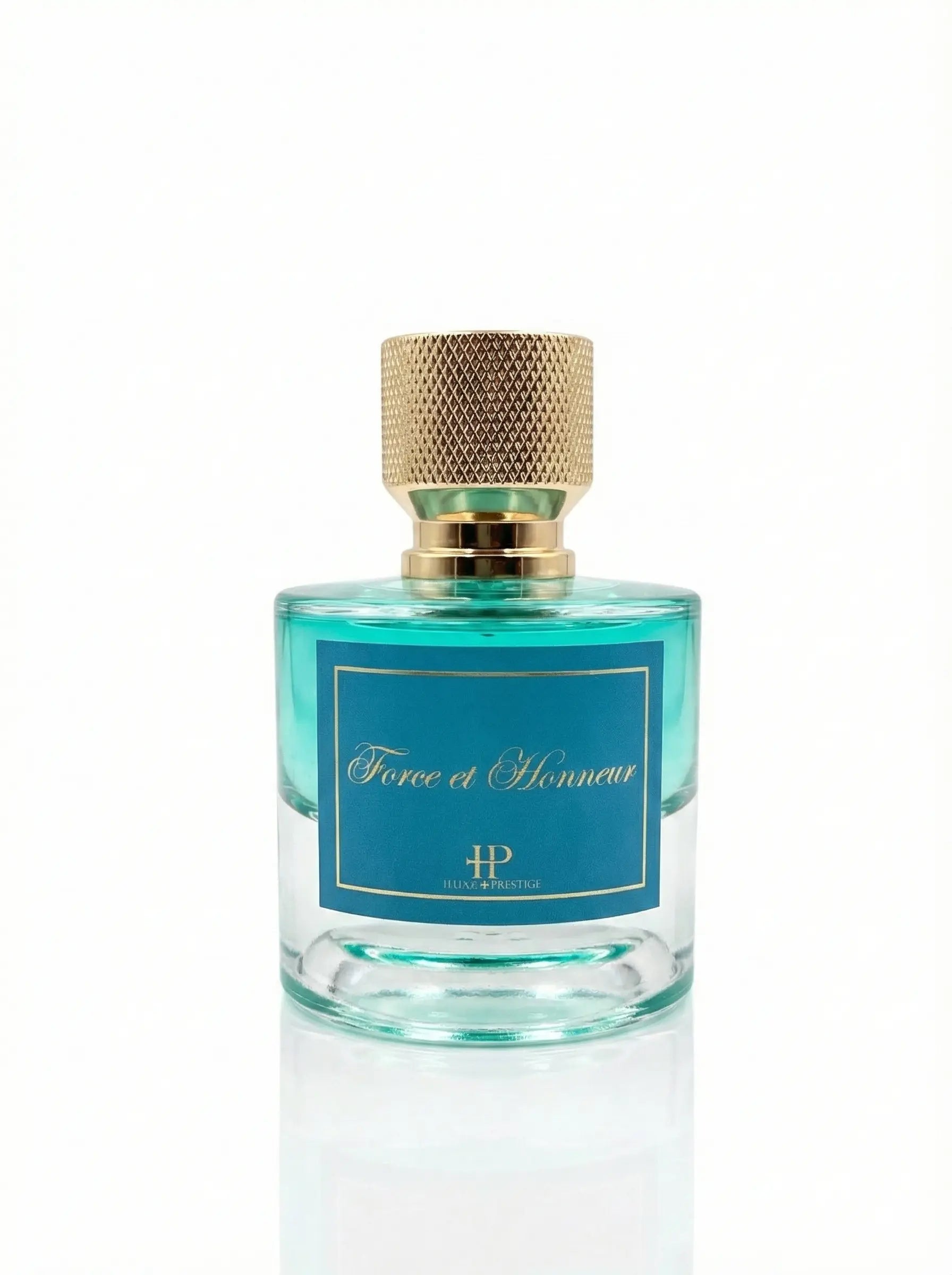 Flacon de parfum Force et Honneur 50ml épicé intense vue de face fond blanc Hijaz Parfum