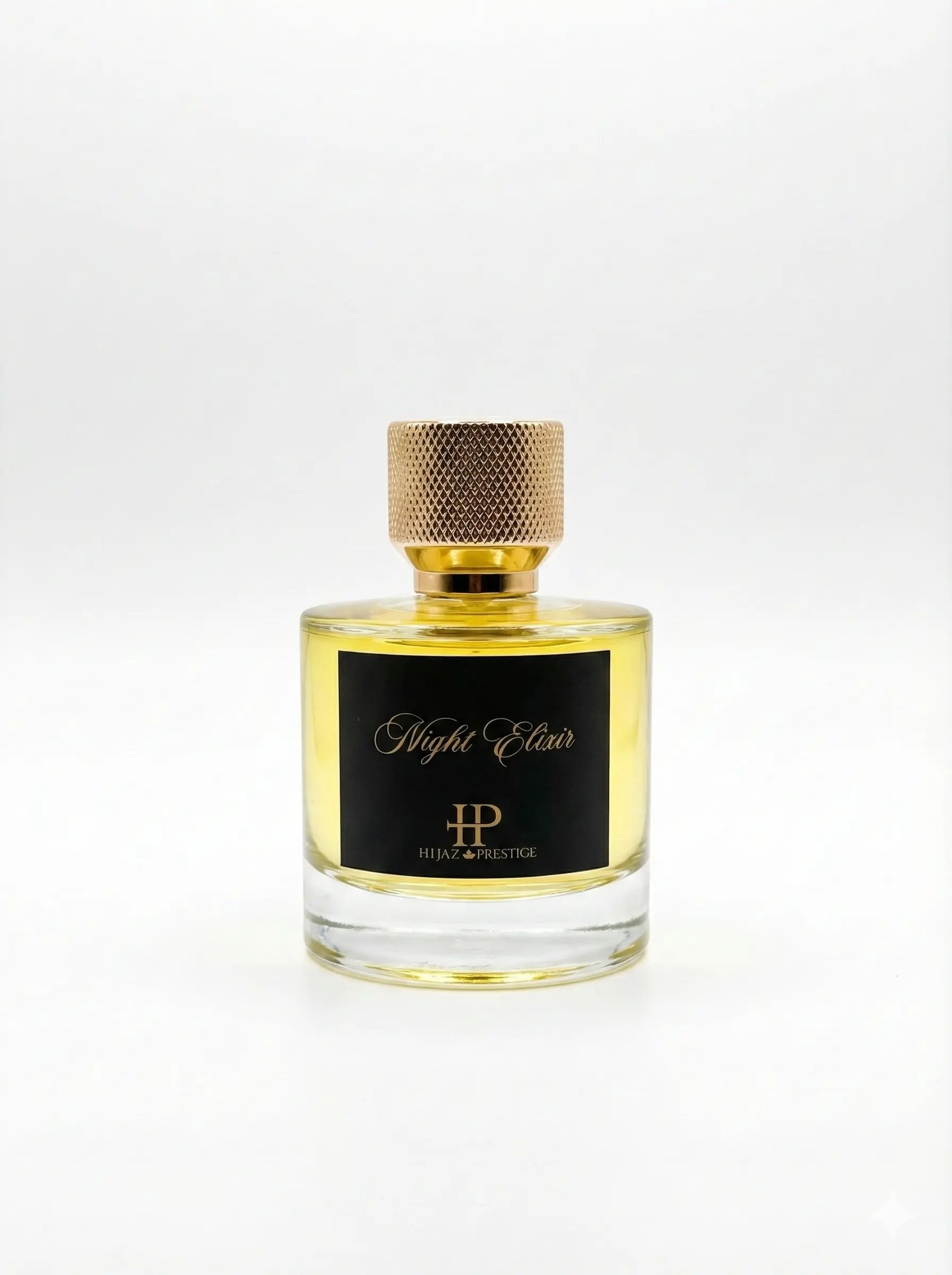 Flacon de parfum Night Elixir 50ml boisé fruité vue de face fond blanc Hijaz Parfum