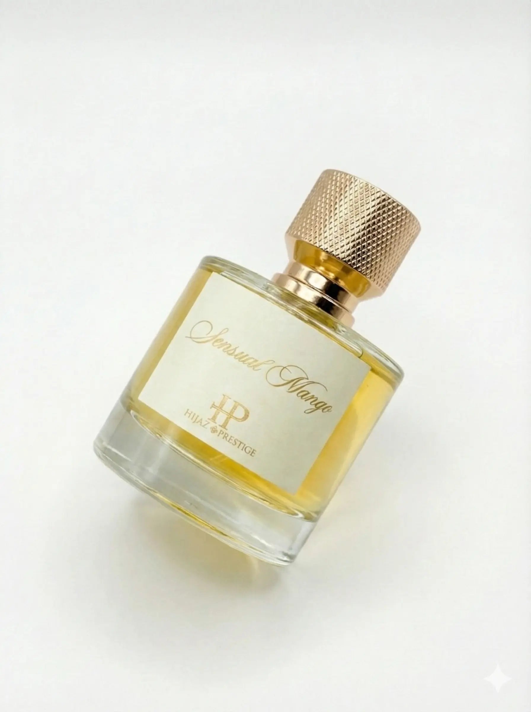 Vue de profil flacon parfum fruité Sensual Mango 50ml sur fond blanc Hijaz Parfum