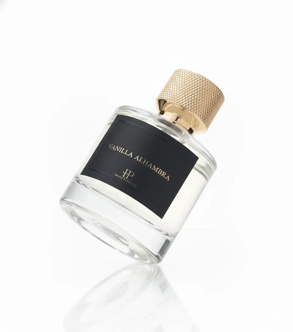 Vue de profil flacon Vanilla Alhambra vanille planifolia fond blanc Hijaz Parfum